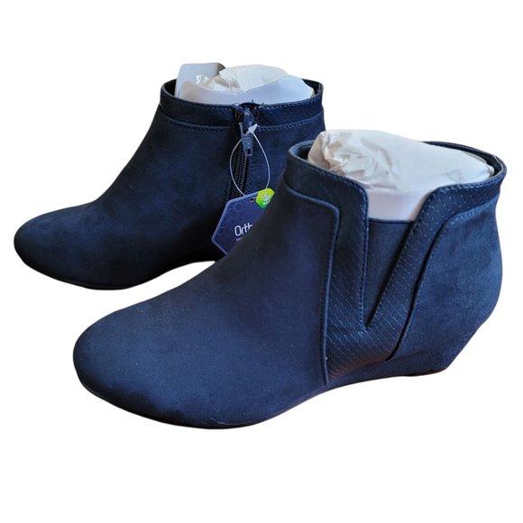Croft and Barrow Navy Blue Suede Wedge Ankle Bootie Ortholite 8W JJ925 - Picture 7 of 7